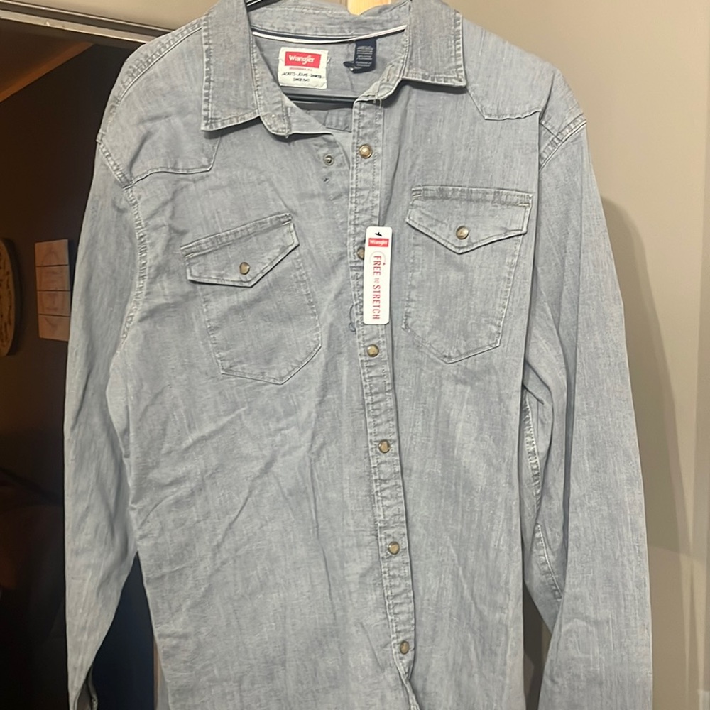 Wrangler shirt